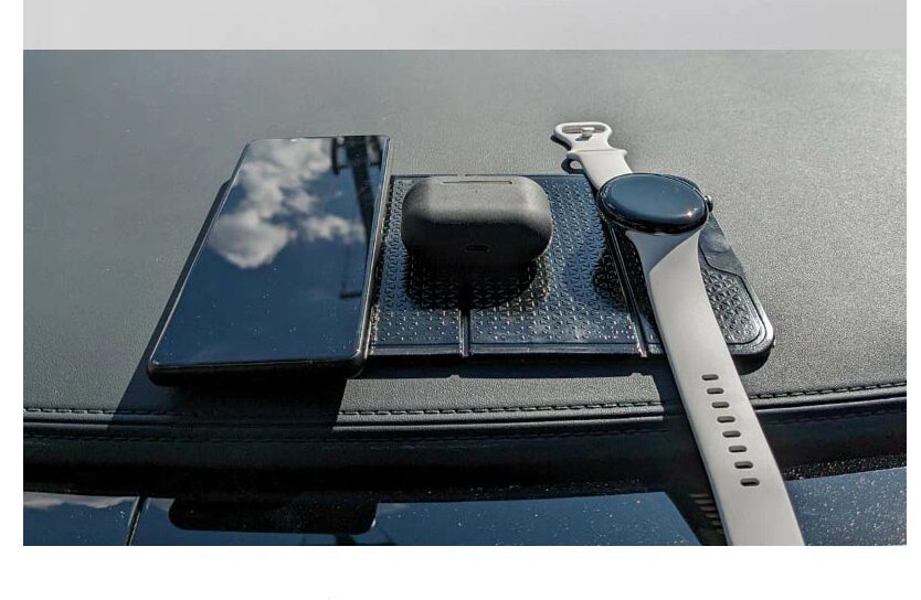 車 滑り止めシート すべり止めシート スマホ 吸着マット