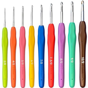 Aviria かぎ針編み 編み物 初心者 キット｜ 取扱説明書 解説動画つき｜ かぎ針9本・とじ針 毛糸針・段数 目数 リング マーカー・はさみ 道具 セット｜収納 ケース 付き ｜手芸 ニット 帽子 小物 DIY あみもの｜基礎 基本 入門｜ハンドメイド作家監修