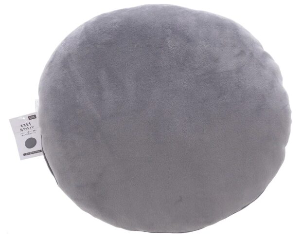 ワッツのもちもちクッション 4 LGY4953980514172