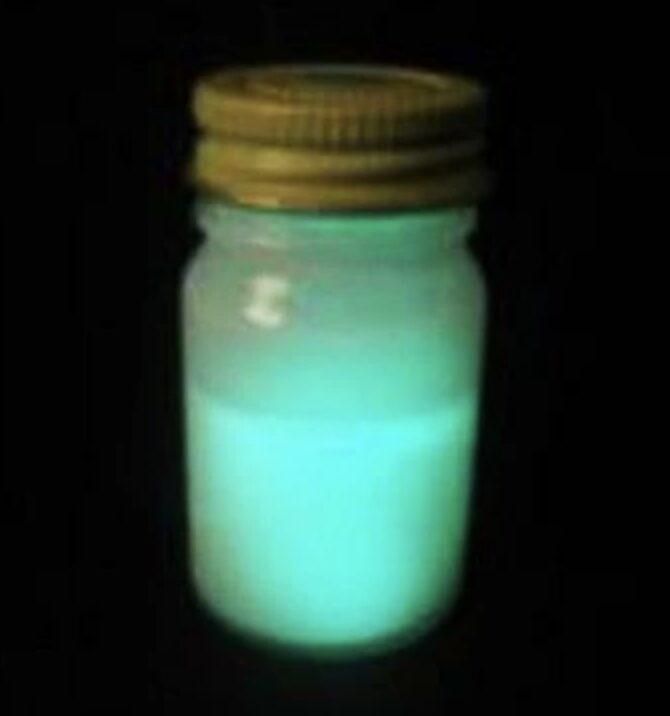 蓄光ペイント ブルー