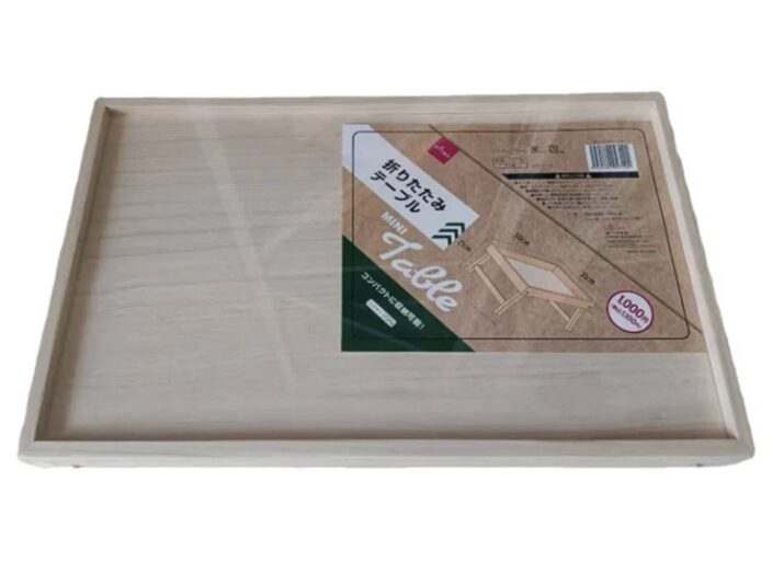 ひざ上クッション付タブレットテーブル