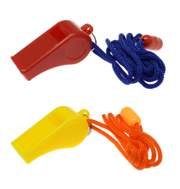 ダイソー　スポーツホイッスル　安全装置付